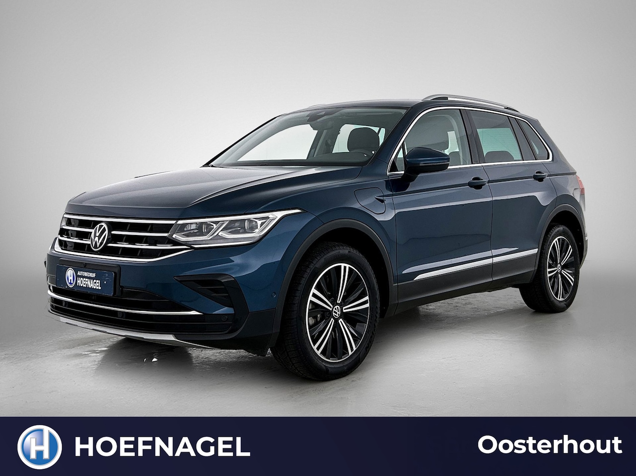 Volkswagen Tiguan - 1.4 TSI eHybrid Business+ | Automaat | Adaptive Cruise | Camera | CarPlay | BTW - AutoWereld.nl