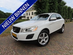 Volvo XC60 - 2.0T Summum Leer Panoramadak Ecc Cruisecontrol Navigatie Stoelverwarming Achteruitrijcamer