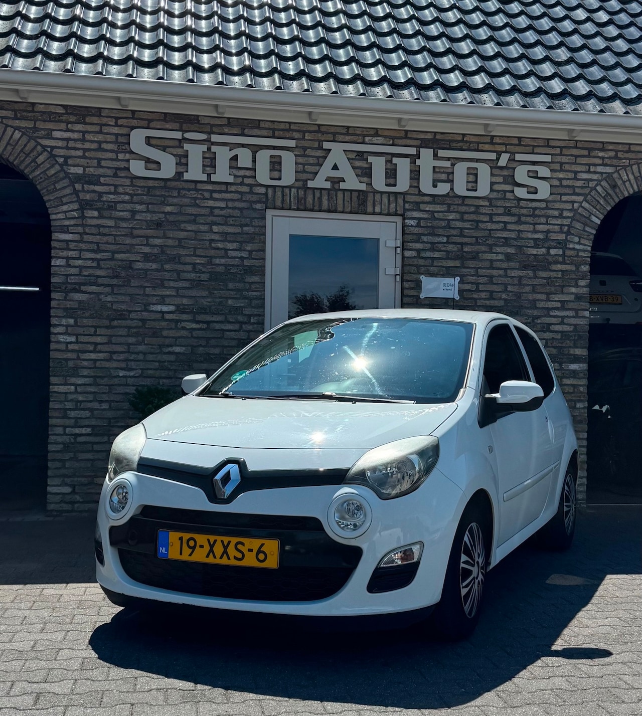 Renault Twingo - 1.2 16V Collection Bj 2012 Wordt afgeleverd met nieuwe APK - AutoWereld.nl