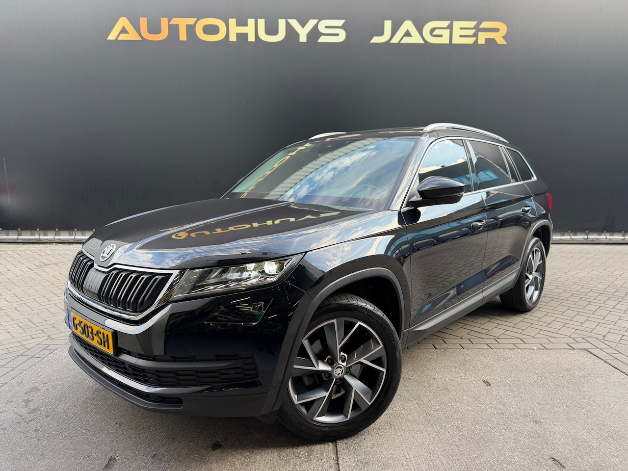 Skoda Kodiaq - 1.5 TSI Automaat Pano Carplay Camera - AutoWereld.nl