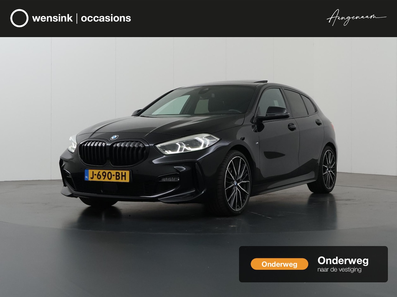 BMW 1-serie - 118i High Executive Edition | M-Pakket | Panoramadak | ShadowLine | Sportstoelen | Navigat - AutoWereld.nl