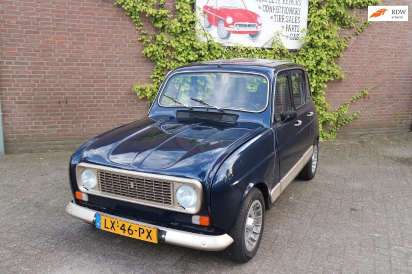 Renault 4 - R 4 GTL nieuwe apk bij aflevering - AutoWereld.nl