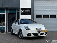 Alfa Romeo Giulietta - 1.4 T-Jet Progression|Half leder|DNA|Cruise|Climate