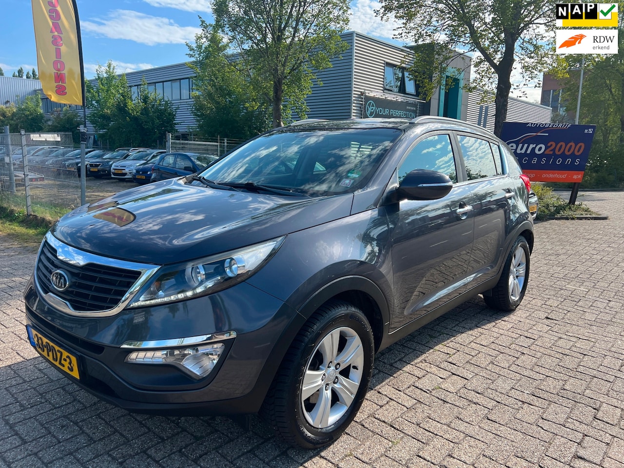 Kia Sportage - 2.0 X-ecutive Plus Pack - LEDER - TREKHAAK ! - AutoWereld.nl