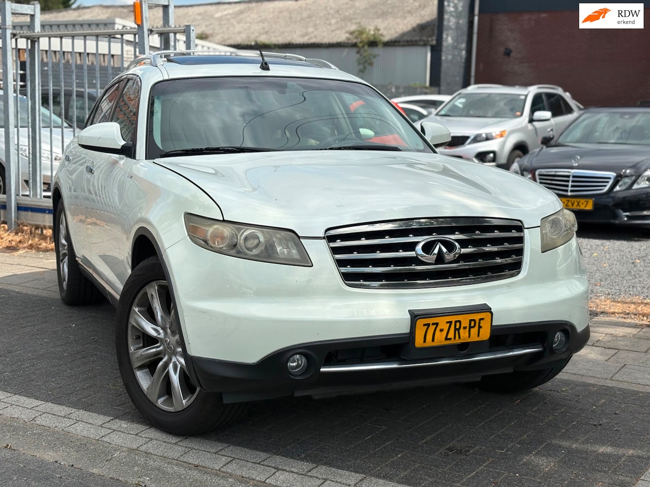 Infiniti FX - 35| Schuifdak | Leder | Trekhaak | - AutoWereld.nl