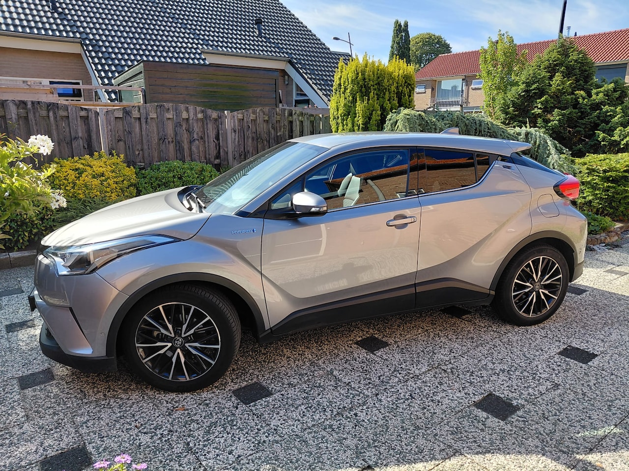 Toyota C-HR - 1.8 Hybrid Executive - AutoWereld.nl