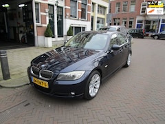 BMW 4-Serie - 318i 4-Drs Airco Leer Navi