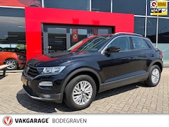 Volkswagen T-Roc - 1.0 TSI Style Business / CarPlay
