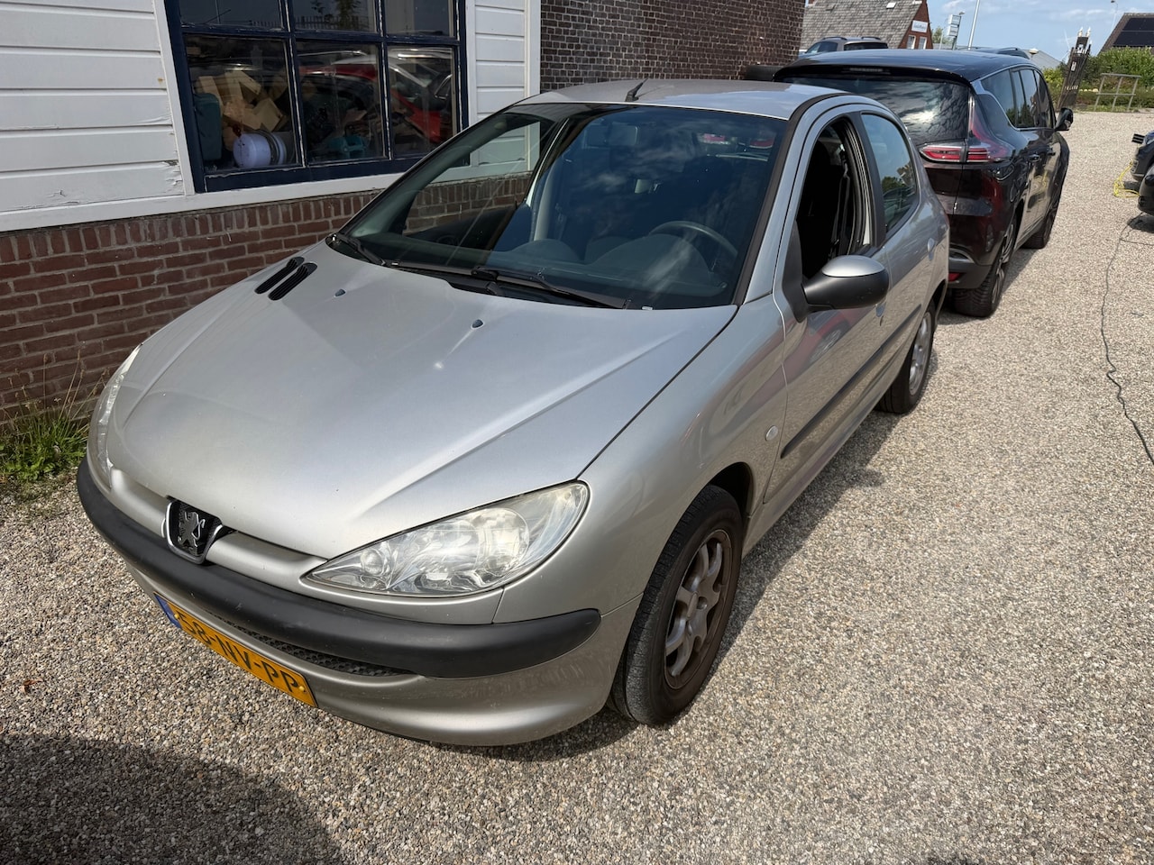 Peugeot 206 - 1.4 X-line Elektrische Ramen Afstandsbediening Nette Auto - AutoWereld.nl