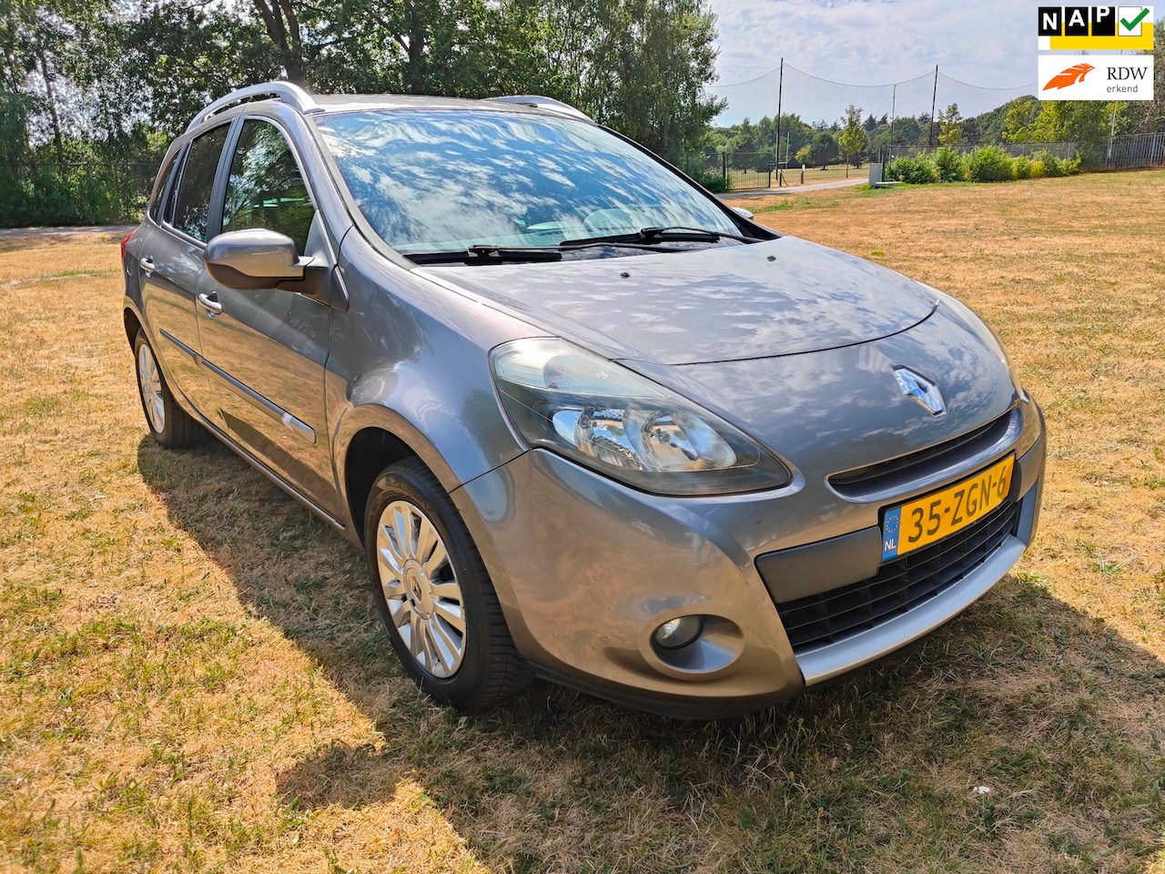 Renault Clio Estate - 1.2 TCE Collection 1.2 TCE Collection - AutoWereld.nl