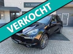 Porsche Cayenne - 3.0 S E-Hybrid Chrono, Pano, BTW etc etc