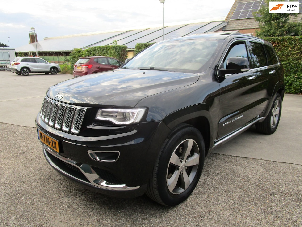 Jeep Grand Cherokee - 3.0CRD Summit leer navi clima pano nieuw - AutoWereld.nl