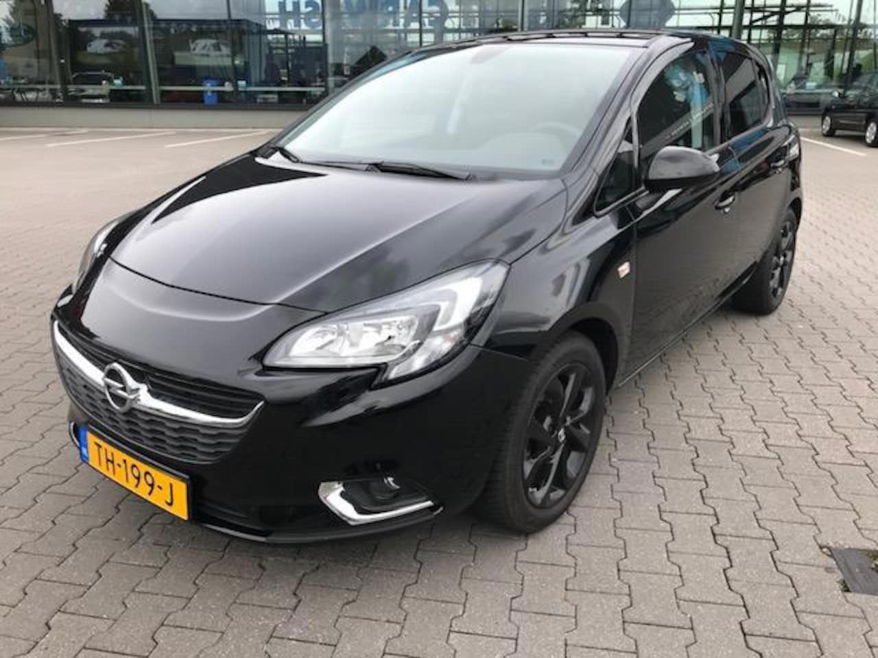Opel Corsa - 1.4 Turbo Color Ed. 1.4 Turbo Color Ed. - AutoWereld.nl