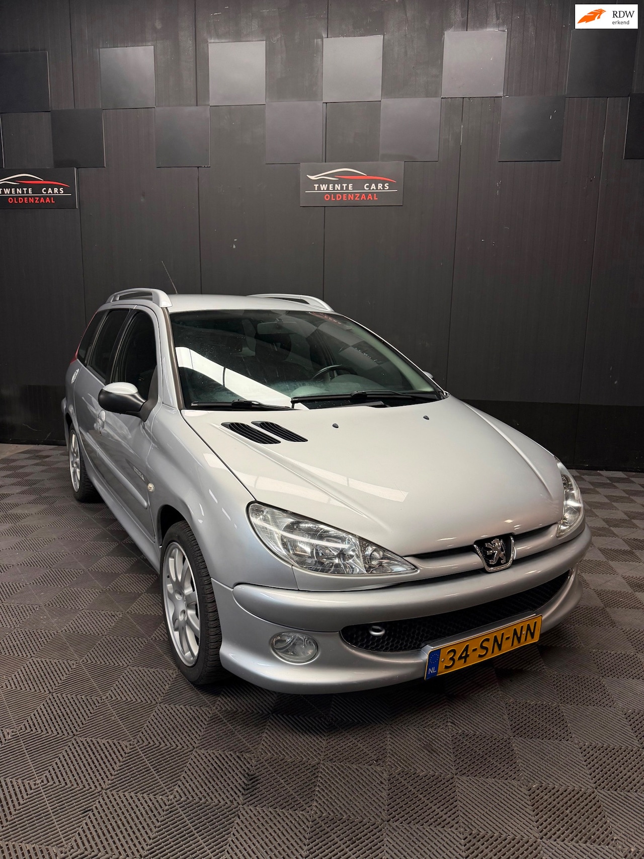 Peugeot 206 SW - 1.6-16V Quiksilver | Airco | Nieuwe APK | - AutoWereld.nl