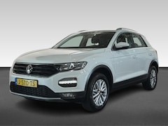 Volkswagen T-Roc - 1.5 TSI 150pk 7-DSG Style Business