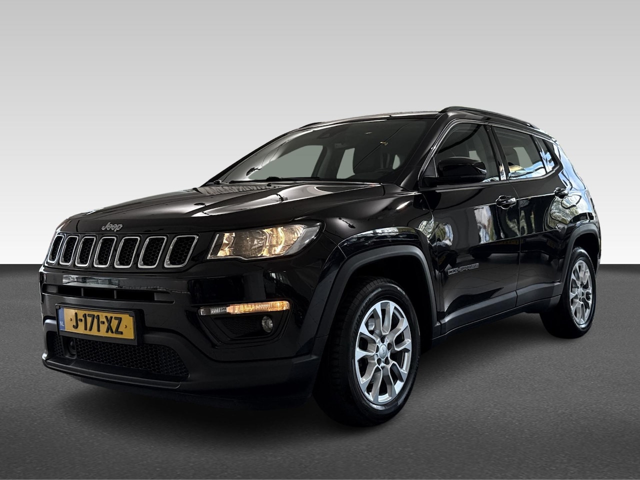 Jeep Compass - 1.3 130pk Longitude | Leder | Camera | NAVI - AutoWereld.nl