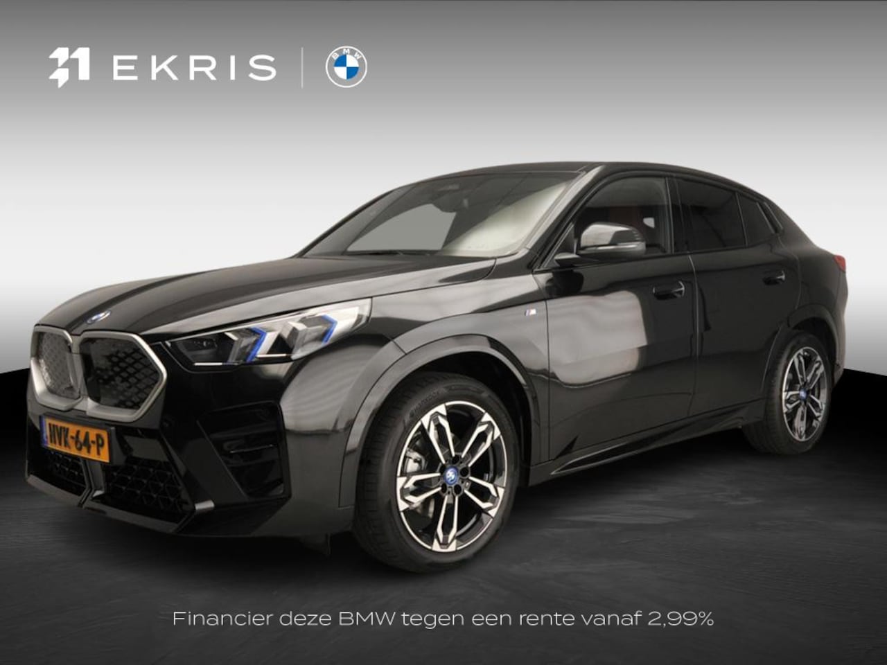 BMW iX2 - eDrive20 | M-Sportpakket | LED | Navigatie | Sportstoelen | Elektr. zetels | Keyles go | D - AutoWereld.nl