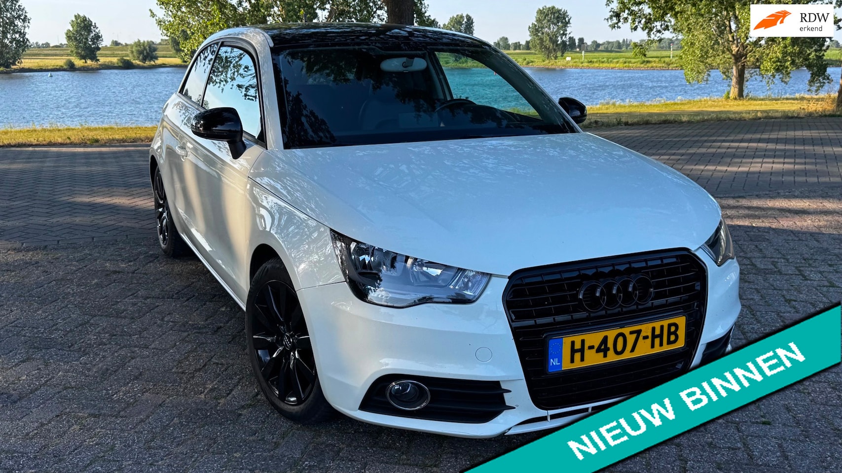 Audi A1 - 1.2 TFSI Attraction Pro Line NAVI PDC Airco - AutoWereld.nl