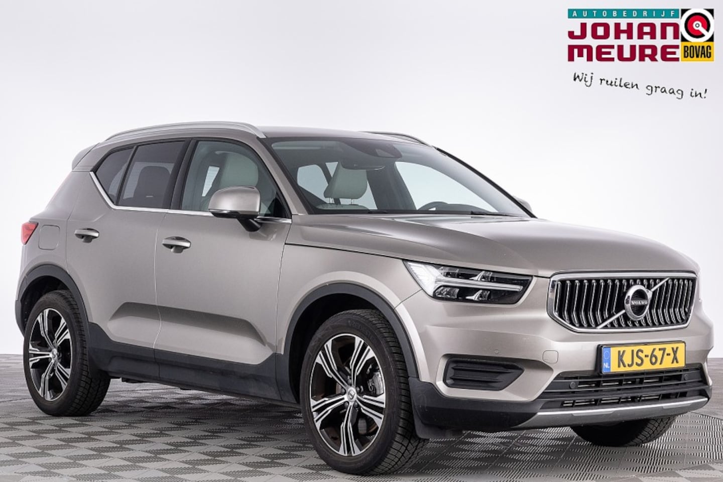 Volvo XC40 - 1.5 T4 Recharge Inscription | LEDER | Full LED | NAVI | PHEV - AutoWereld.nl
