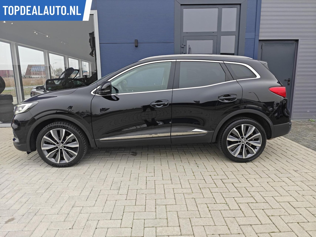 Renault Kadjar - 1.3 TCe intens Automaat/Cruise/Leder/CarPlay - AutoWereld.nl