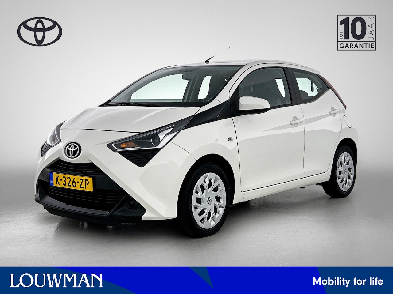 Toyota Aygo - 1.0 VVT-i x-play *Automaat | BTW voertuig | Dealer onderhouden | Apple CarPlay/Android Aut - AutoWereld.nl