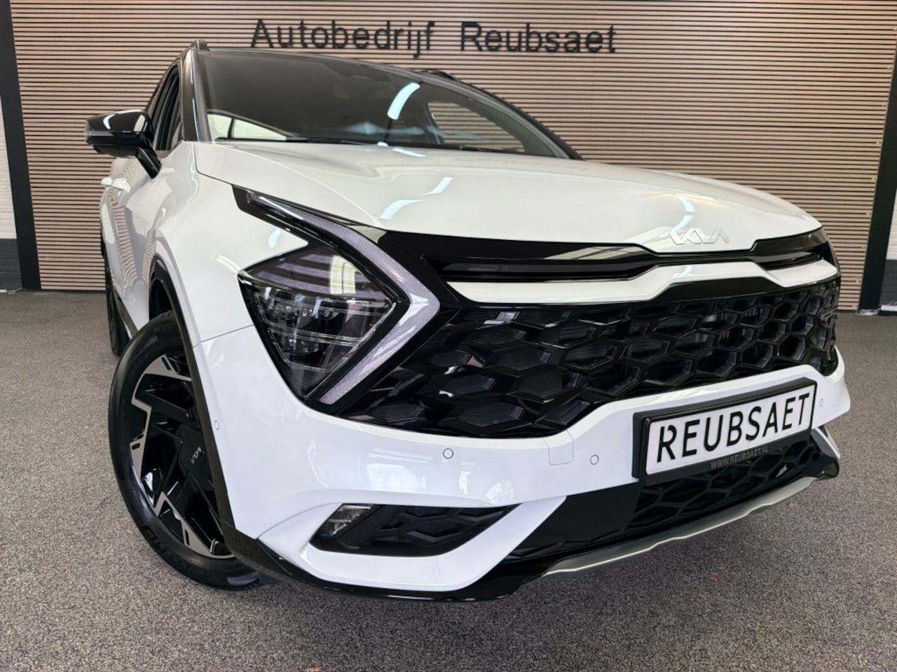 Kia Sportage - 1.6 T Plug In Hybrid GT-Line Trekhaak Clima Navi Acc Carplay Led Incl 12Mnd Garantie - AutoWereld.nl