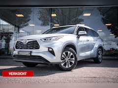 Toyota Highlander - 2.5 AWD Hybrid Business * Leder * Trekhaak * 7-persoons 2.000kg trekgewicht