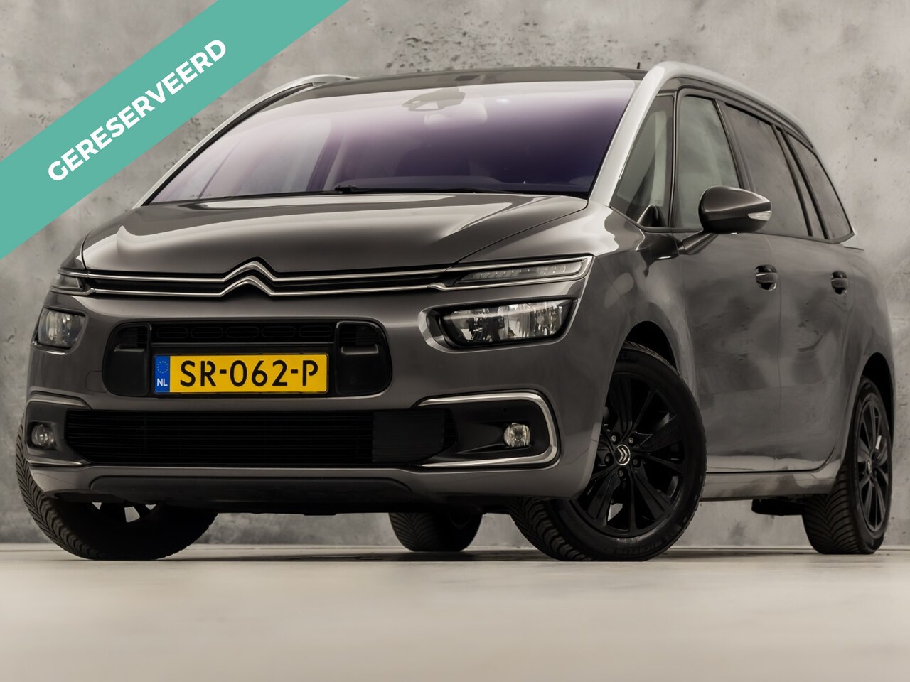Citroën Grand C4 Picasso - 1.2 PureTech Shine Deluxe 7 Persoons Automaat (APPLE CARPLAY, NAVIGATIE, CAMERA, LEDER, GE - AutoWereld.nl