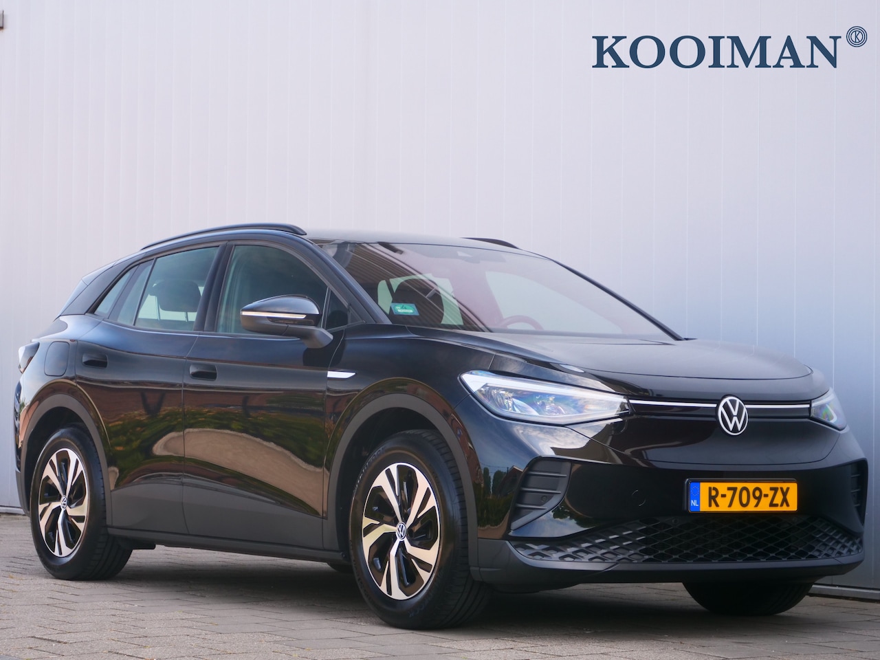 Volkswagen ID.4 - Pure 52 kWh 170 Pk Automaat Navi / DAB / Apple Carplay / Camera / SOH 93,4% - AutoWereld.nl