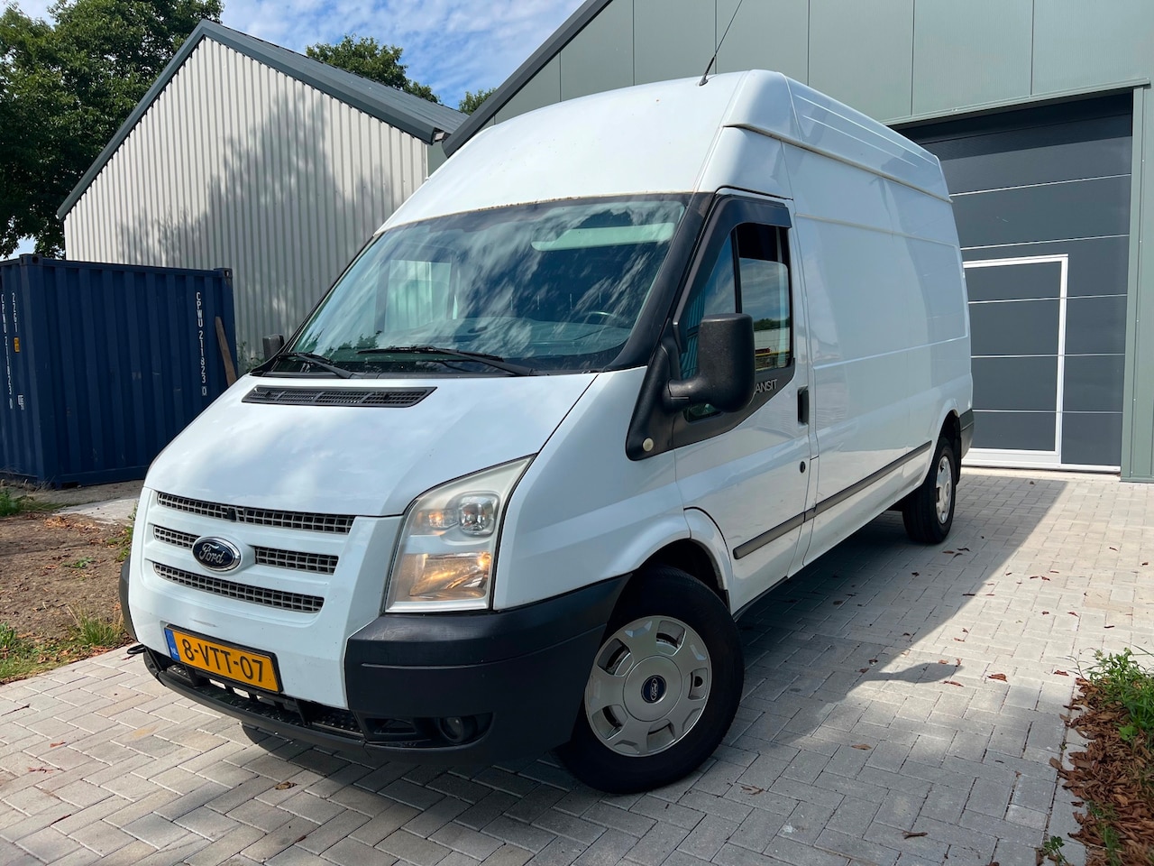 Ford Transit - 350L 2.2TDCI Ambiente Airco/cruise - AutoWereld.nl