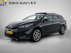 Kia Cee'd Sportswagon - Ceed 1.0 T-GDi 120PK ExecutiveLine / Panorama-schuifdak / 1/2 Leder / Navigatie / Airco-ec