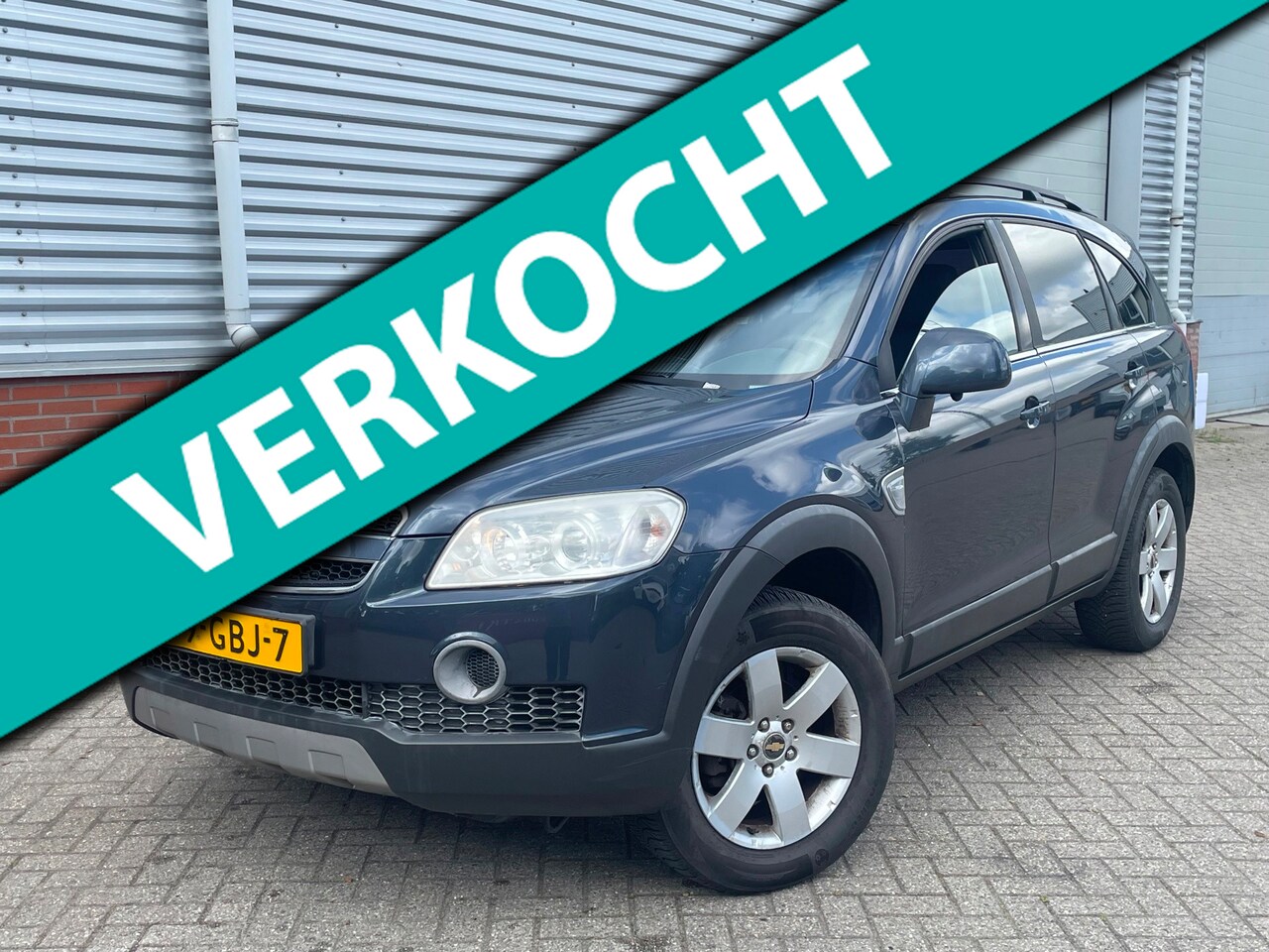 Chevrolet Captiva - 2.4i 2WD 7 Zitter Navi Airco Trekhaak Camera Stoelverwarming - AutoWereld.nl