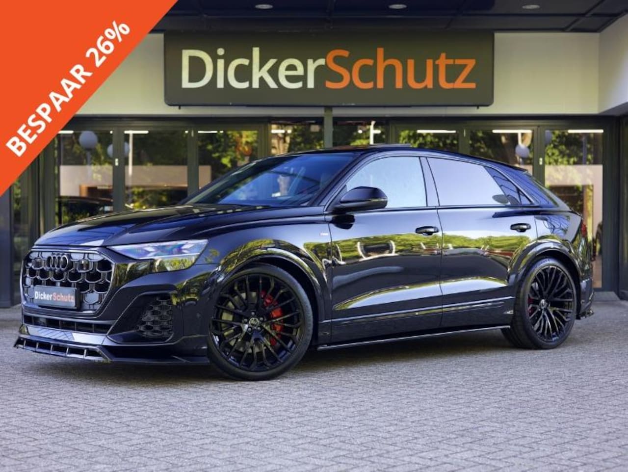 Audi Q8 - 60 TFSIe Competition Bodykit | Vierwielb. | Massage | Carbon | Pano | Trekhaak - AutoWereld.nl