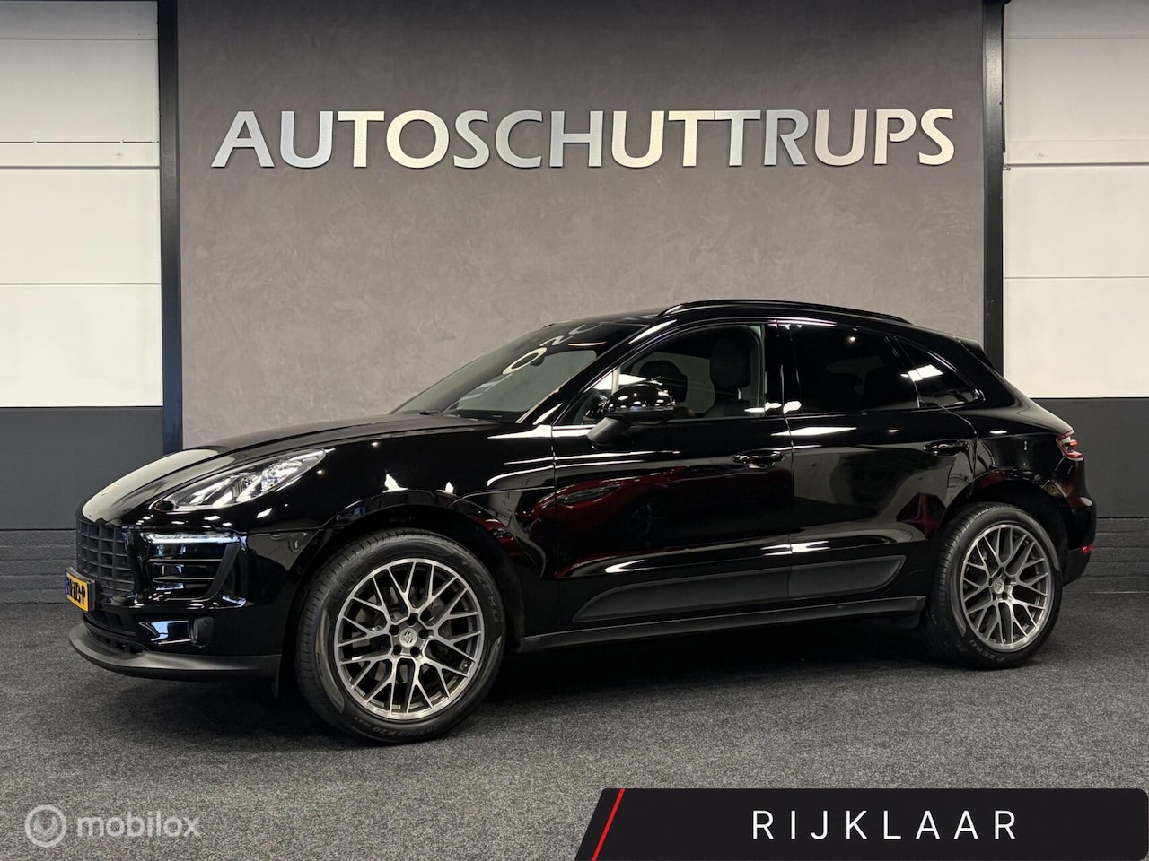 Porsche Macan - 2.0 Turbo 4WD PANO / LEDER / NAVI / CRUISE / LED / LMV 20'' - AutoWereld.nl