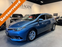 Toyota Auris - Sports Panodak NL Auto 1.8 Hybrid Energy