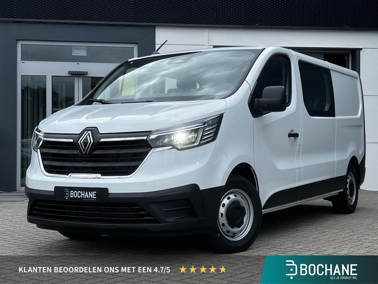 Renault Trafic - 2.0 Blue dCi 130 T29 L2H1 Start DC | Dubbel cabine | Trekhaak | All season banden | BPM € - AutoWereld.nl
