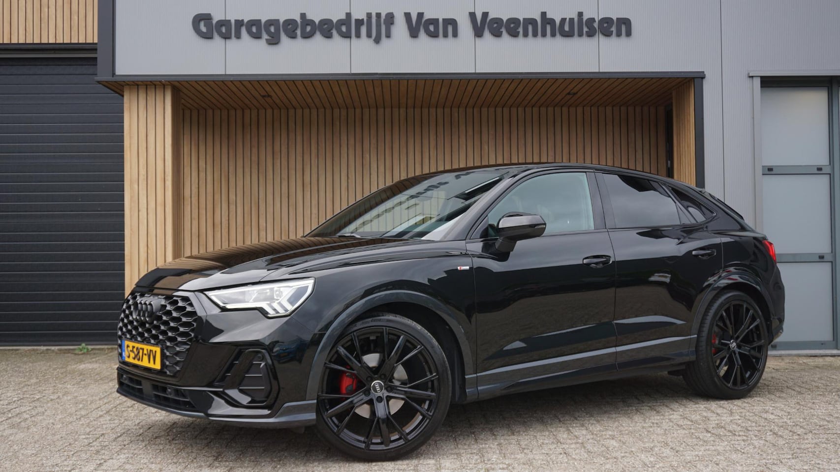 Audi Q3 Sportback - 35 TFSI 3x S-line Virtual Drive select Adap Cruise *Black optik* Stoelverw 21inch LM Led * - AutoWereld.nl