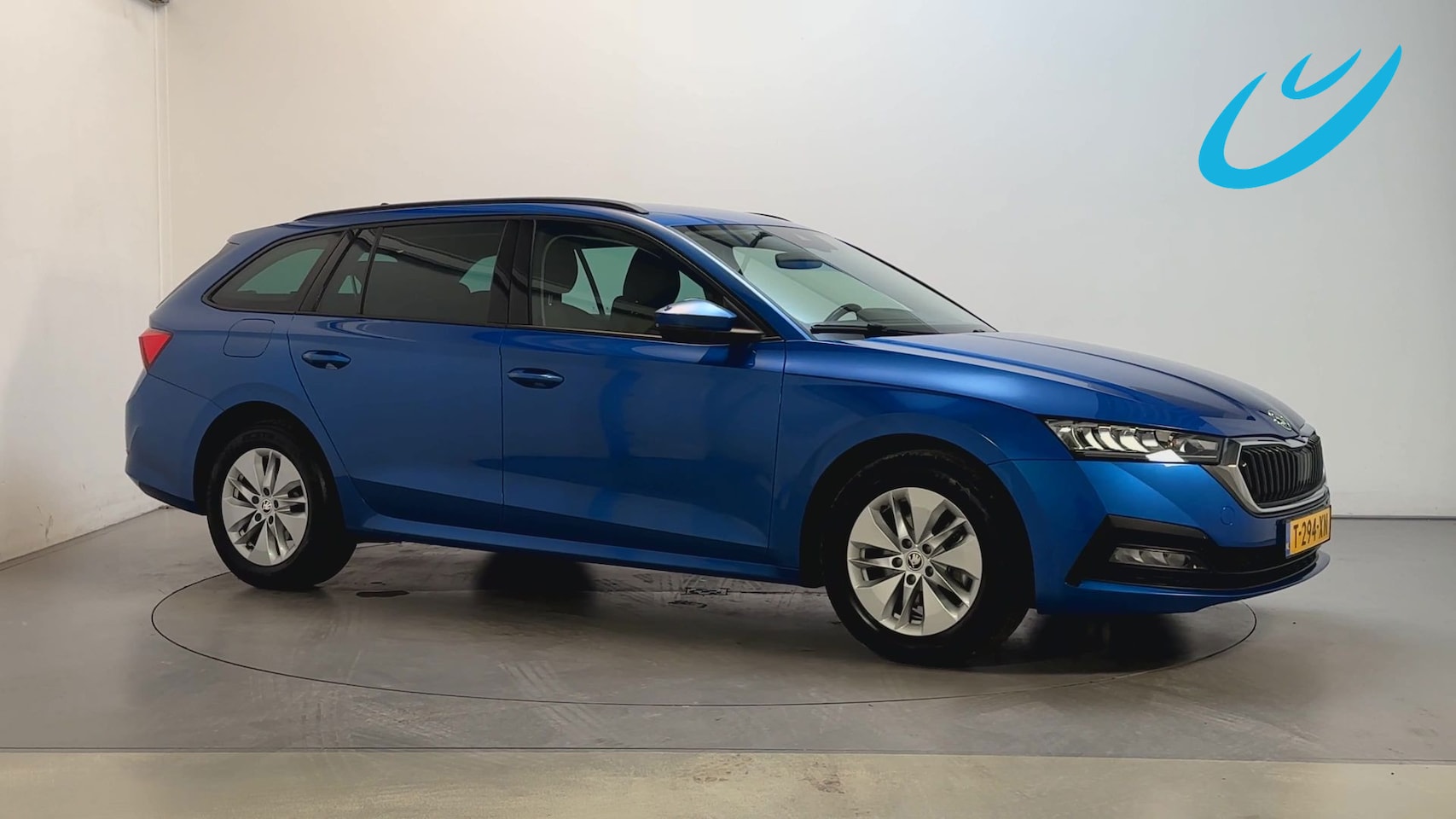 Skoda Octavia Combi - 1.0 e-TSI DSG Ambition Parkeersensoren Trekhaak Virtual Cockpit App-Connect DAB+ - AutoWereld.nl
