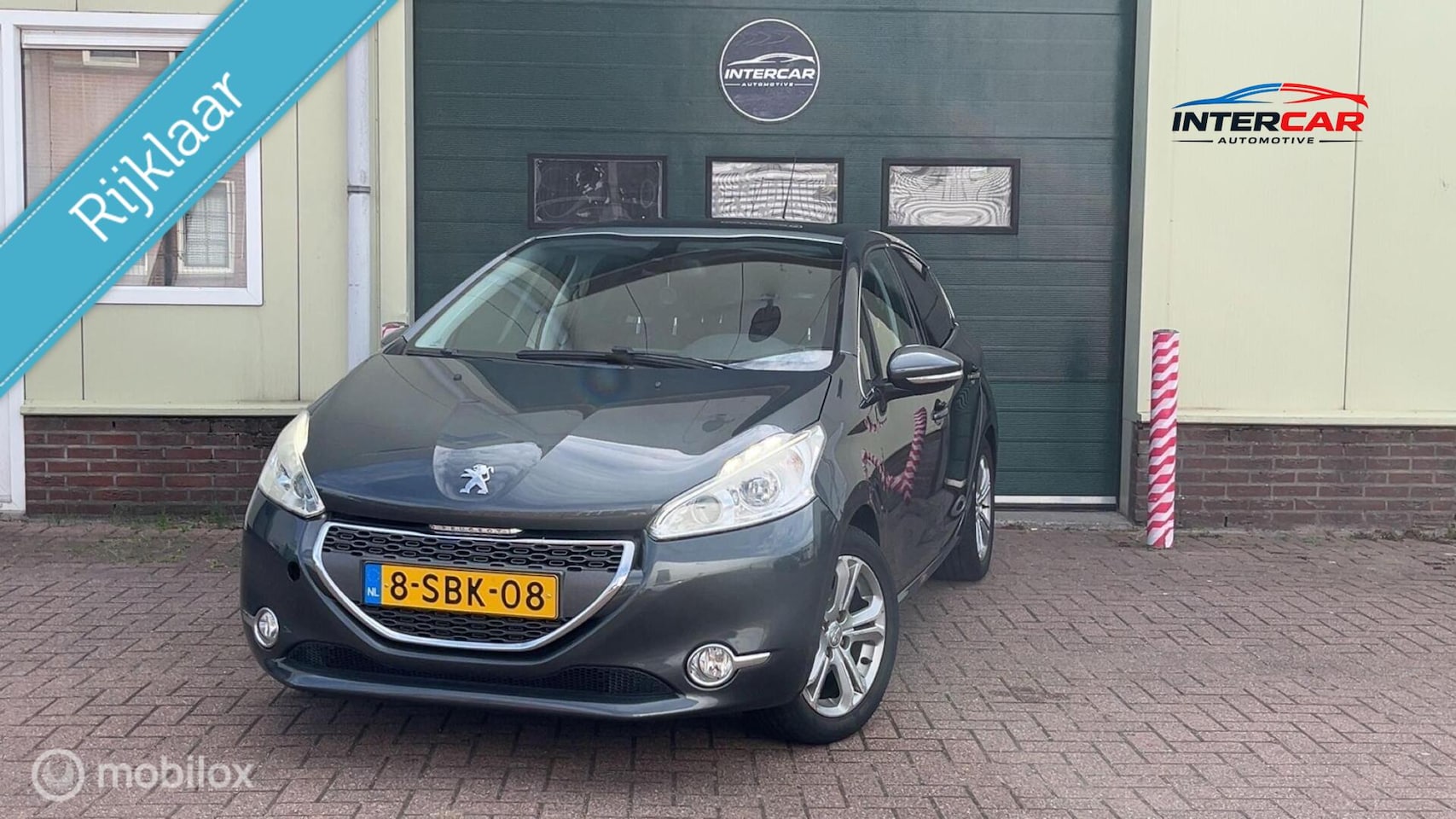 Peugeot 208 - 1.2|Zuinig|Panorama|Cruise | Dealer Onderhouden - AutoWereld.nl