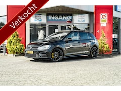 Volkswagen Golf - 1.4 TSI Highline Business R | Pano | ACC