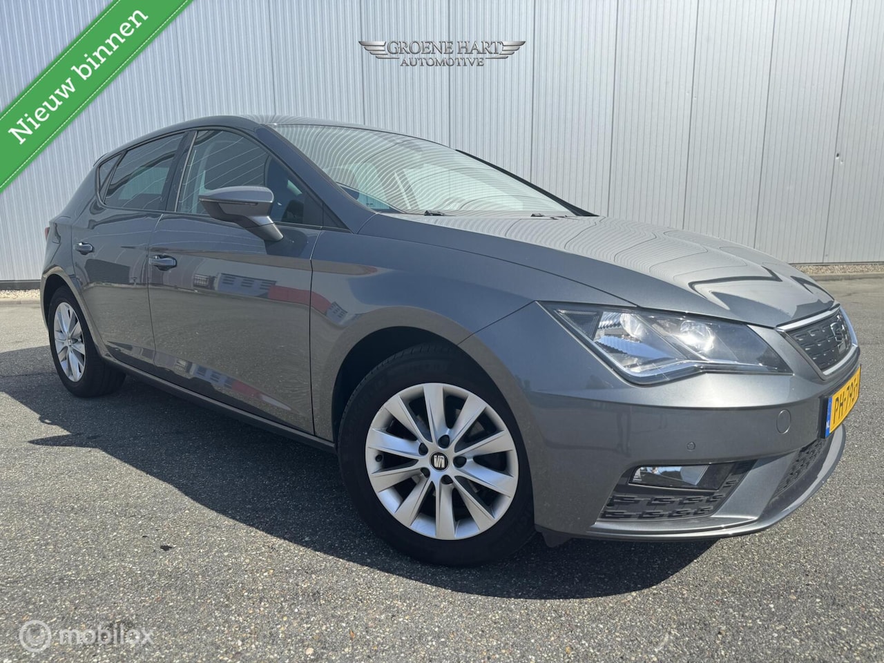 SEAT Leon - 1.0 EcoTSI Style / NAP / DEALERONDER. / KEYLESS - AutoWereld.nl