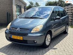 Citroën Xsara Picasso - 1.6i-16V Caractère | nieuwe apk | trekhaak | airco | cruise | fijne auto