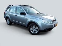 Subaru Forester - 2.0 Comfort CLIMA CRUISE CAMERA TREKH