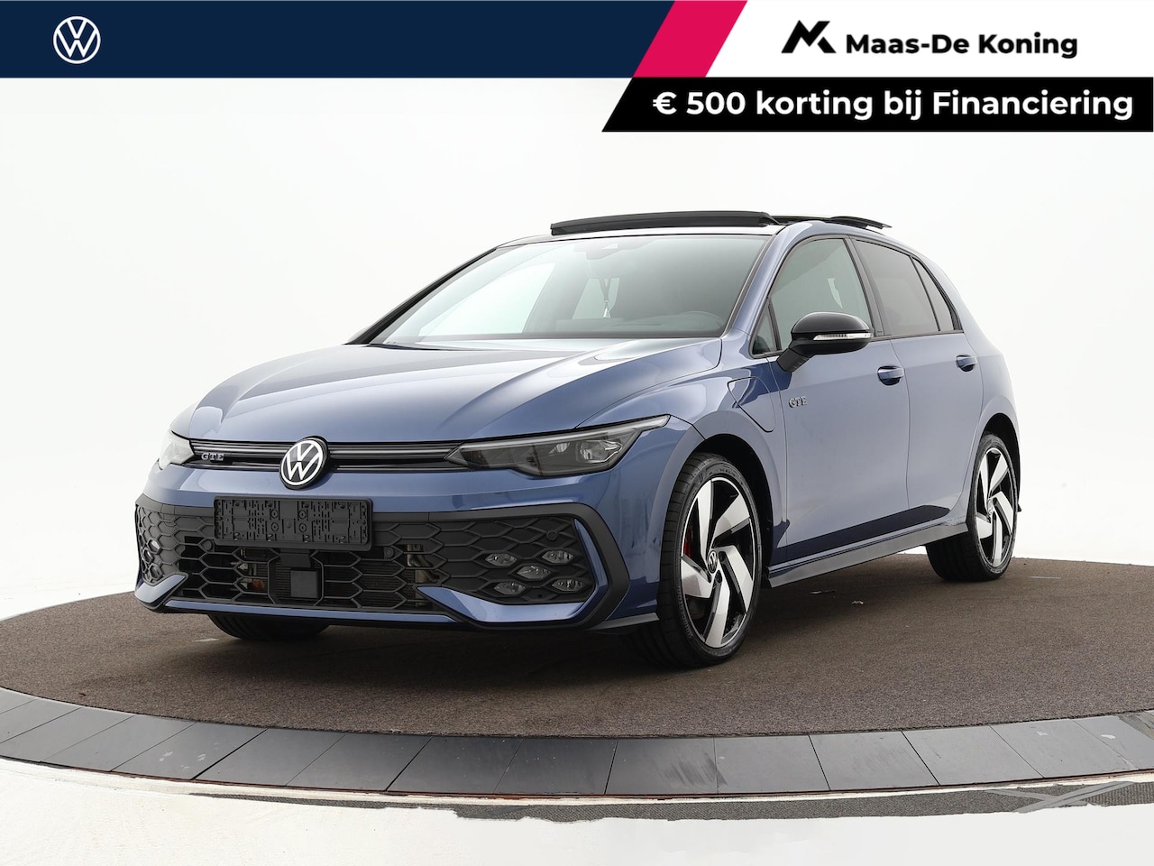 Volkswagen Golf - 1.5 eHybrid GTE · Panoramadak · Camera · Inklap. Trekhaak · Matrix LED · Head-Up Display · - AutoWereld.nl