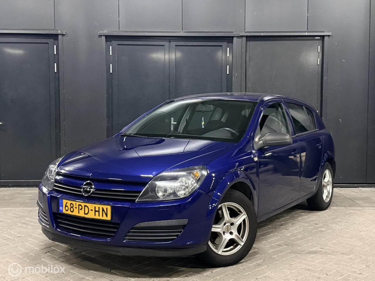 Opel Astra - 1.6 Essentia AUT/carplay/trekhaak/airco/cruise - AutoWereld.nl