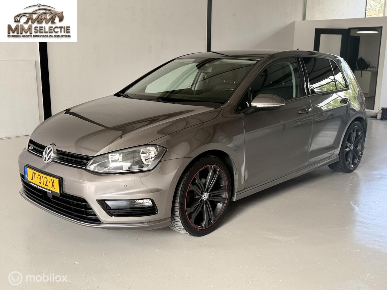 Volkswagen Golf - 1.2 TSI Business Edition RLine 2015 Voloptie - AutoWereld.nl