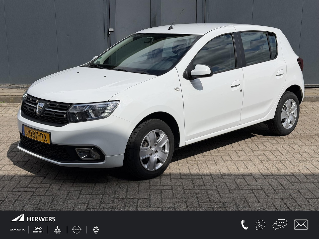 Dacia Sandero - 0.9 TCe Tech Road / Navigatie / Cruise Control / Airco / DAB / Bluetooth / NAP Logisch - AutoWereld.nl