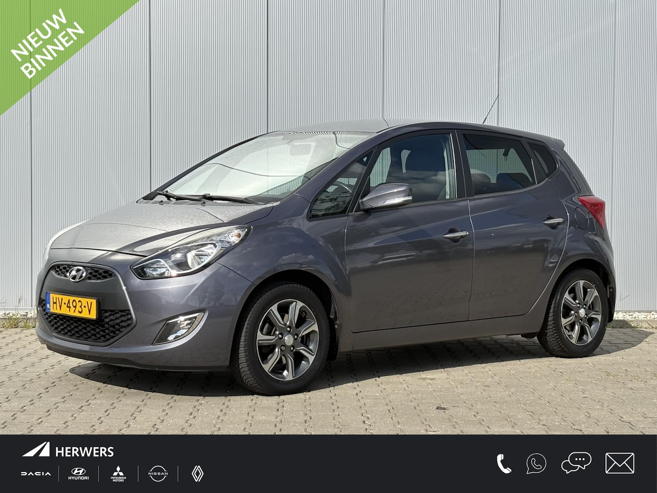 Hyundai ix20 - 1.6i Go! / Airco / Cruise Controle / Navigatie / Bluetooth / Trekhaak 1100 kg Geremd / - AutoWereld.nl