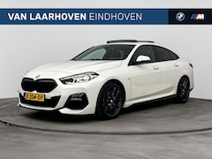 BMW 2-serie Gran Coupé - 220i M Sport Automaat / Panoramadak / Sportstoelen / Comfort Access / Achteruitrijcamera /