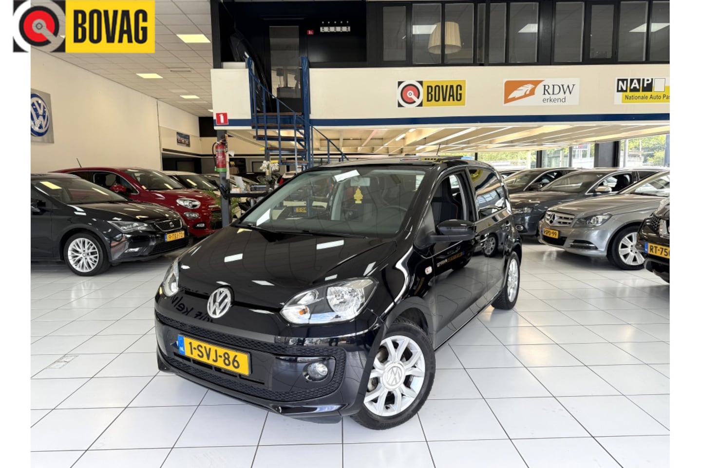 Volkswagen Up! - 1.0 groove up! BlM Bovag Garantie Panoramadak - AutoWereld.nl